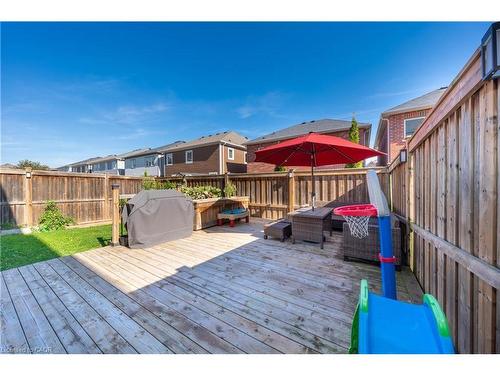 335 Falling Green Crescent, Kitchener, ON - Outdoor With Deck Patio Veranda With Exterior
