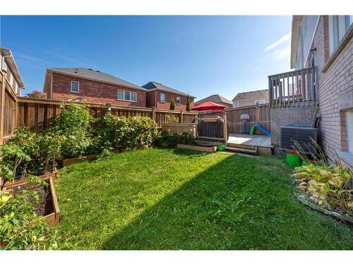 335 Falling Green Crescent, Kitchener, ON - Outdoor With Exterior