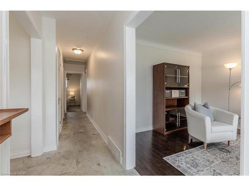 407 Murray Street, Grimsby, ON - Indoor Photo Showing Other Room