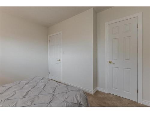 407 Murray Street, Grimsby, ON - Indoor Photo Showing Other Room