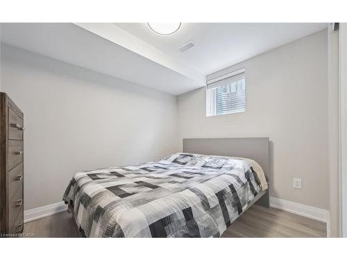1151 Lindsay Drive, Oakville, ON - Indoor Photo Showing Bedroom