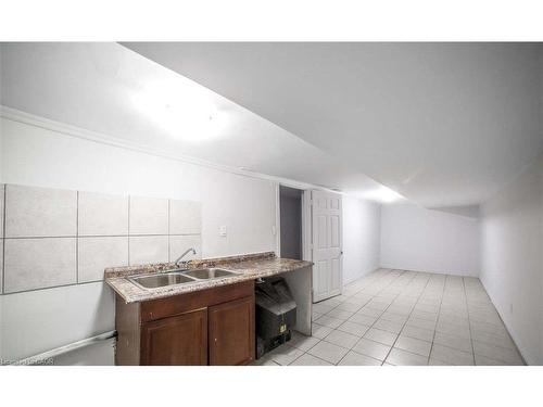 474 Barton Street E, Hamilton, ON 