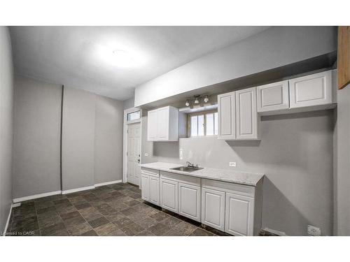 474 Barton Street E, Hamilton, ON 