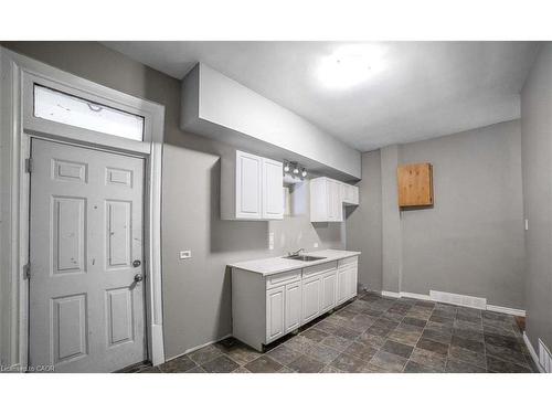 474 Barton Street E, Hamilton, ON 