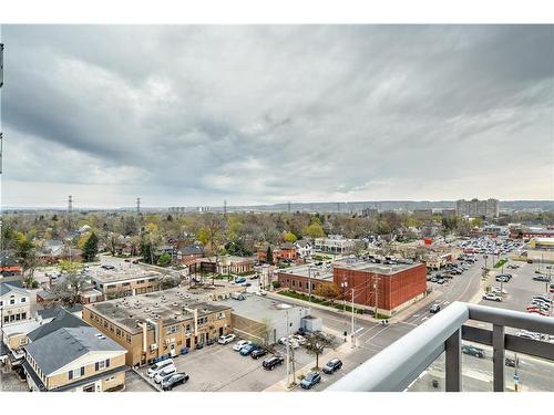 1001-2025 Maria Street, Burlington, ON - Outdoor With View