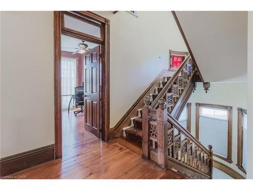 957 Beach Boulevard, Hamilton, ON - Indoor Photo Showing Other Room