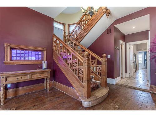 957 Beach Boulevard, Hamilton, ON - Indoor Photo Showing Other Room