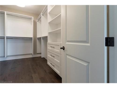 270 Farr Street, Pelham, ON - Indoor With Storage