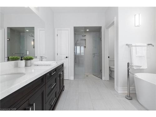 270 Farr Street, Pelham, ON - Indoor Photo Showing Bathroom