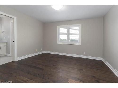 270 Farr Street, Pelham, ON - Indoor Photo Showing Other Room