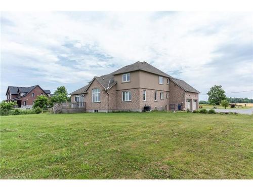 270 Farr Street, Pelham, ON - Outdoor