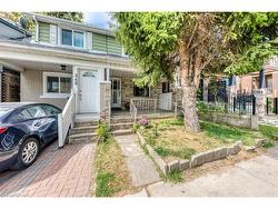 370 Coxwell Avenue  Toronto, ON M4L 3B7