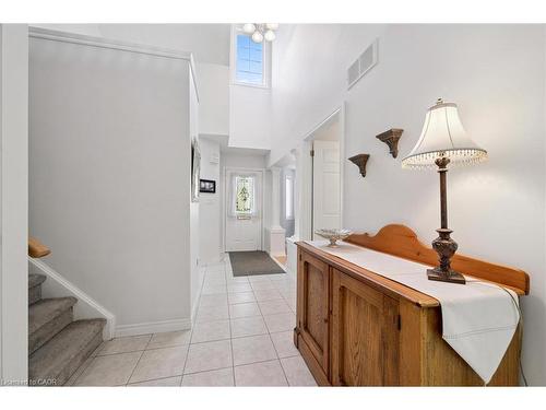 17 Terraview Crescent, Guelph, ON - Indoor Photo Showing Other Room