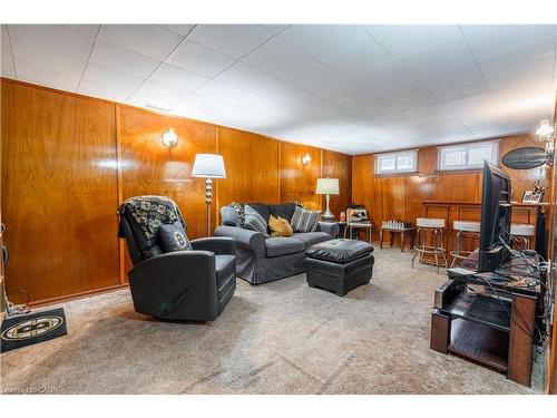 7 Kenwood Crescent, Hamilton, ON - Indoor