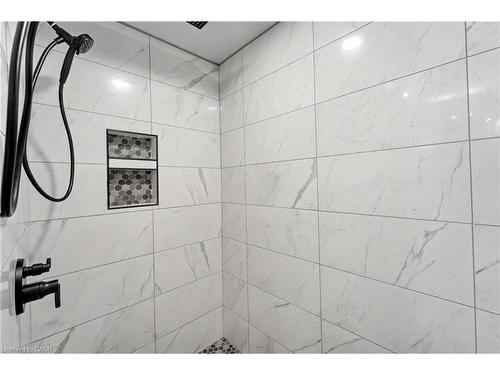 16595 Willy Allan Road S, Lunenburg, ON - Indoor Photo Showing Bathroom