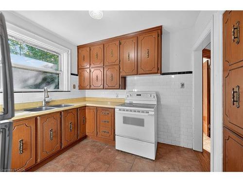 103 Leinster Avenue S, Hamilton, ON - Indoor Photo Showing Kitchen With Double Sink