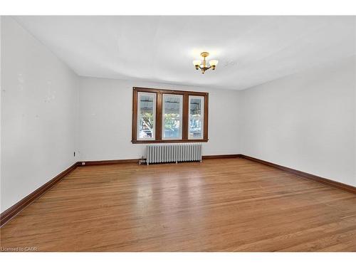 103 Leinster Avenue S, Hamilton, ON - Indoor Photo Showing Other Room