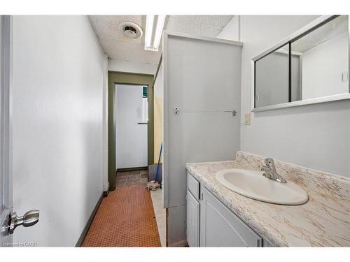 325 Breithaupt Street, Kitchener, ON 