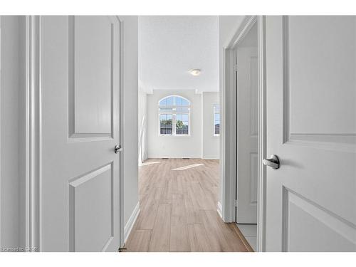 47 Bloomfield Crescent, Cambridge, ON - Indoor Photo Showing Other Room