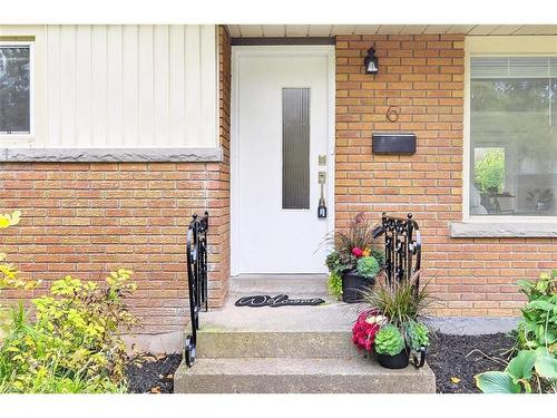 6 Princess Ann Circle, St. Catharines, ON - Outdoor With Exterior