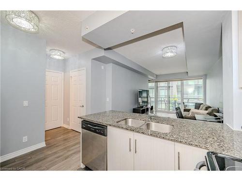 917-15 James Finlay Way, Toronto, ON - Indoor Photo Showing Kitchen With Double Sink With Upgraded Kitchen