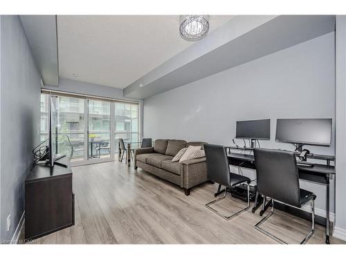 917-15 James Finlay Way, Toronto, ON - Indoor