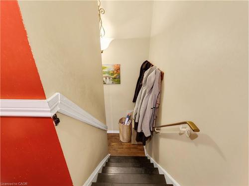 40 Yeoville Court, Hamilton, ON - Indoor Photo Showing Other Room