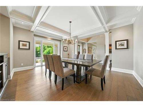 597 Old York Road, Burlington, ON - Indoor Photo Showing Dining Room
