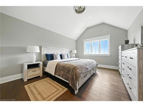 597 Old York Road, Burlington, ON - Indoor Photo Showing Bedroom