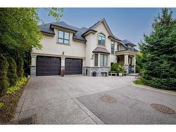 108 Livno Common  Oakville, ON L6L 1H1