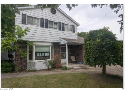 360 Culpepper Place  Waterloo, ON N2L 5L3