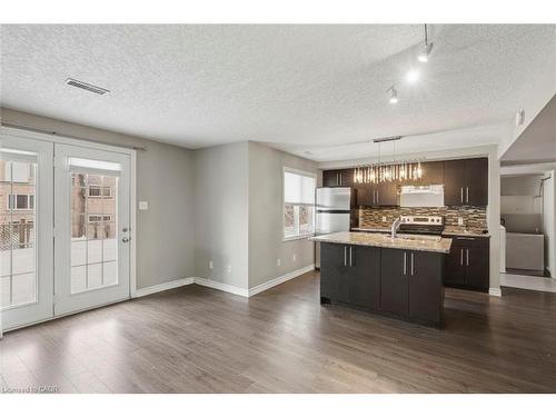 360 Culpepper Place, Waterloo, ON - Indoor Photo Showing Kitchen With Upgraded Kitchen