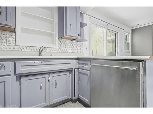 360 Culpepper Place, Waterloo, ON - Indoor Photo Showing Kitchen