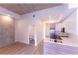 604-169 James Street S Hamilton, ON L8P 3A3