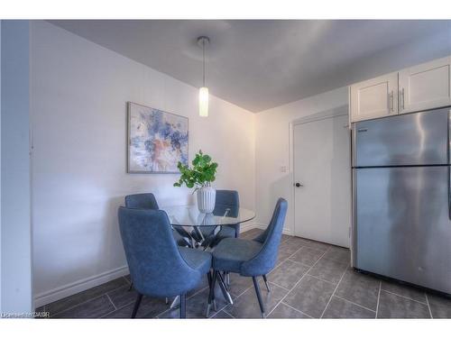 88 Broadmoor Avenue, Kitchener, ON - Indoor Photo Showing Dining Room