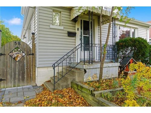 58 Seven Oaks Drive, Hamilton, ON - Outdoor