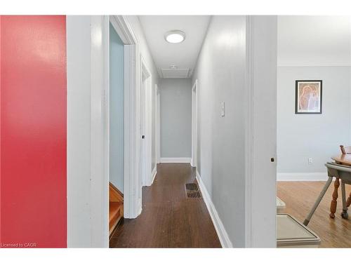 58 Seven Oaks Drive, Hamilton, ON - Indoor Photo Showing Other Room