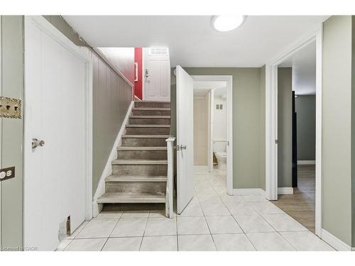 58 Seven Oaks Drive, Hamilton, ON - Indoor Photo Showing Other Room