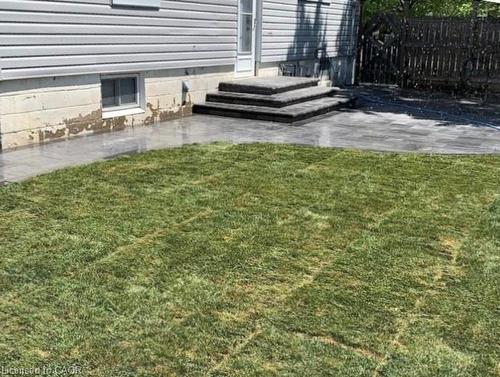 58 Seven Oaks Drive, Hamilton, ON - Outdoor