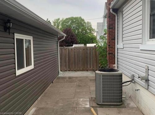 58 Seven Oaks Drive, Hamilton, ON - Outdoor With Exterior