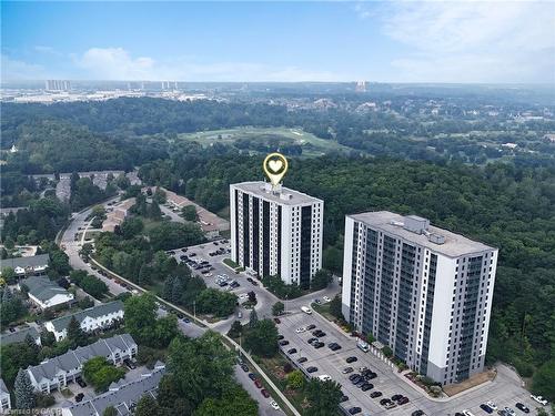506-35 Green Valley Drive, Kitchener, ON - Outdoor With View