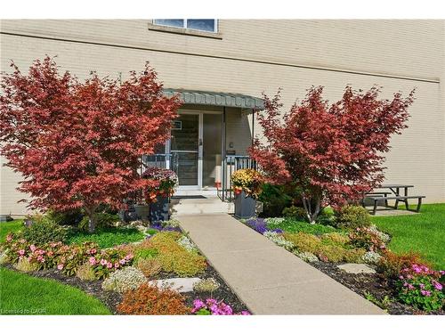 103-510 Queenston Road, Hamilton, ON - Outdoor