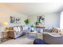 40 Kerman Avenue, Grimsby, ON  - Indoor Photo Showing Living Room 