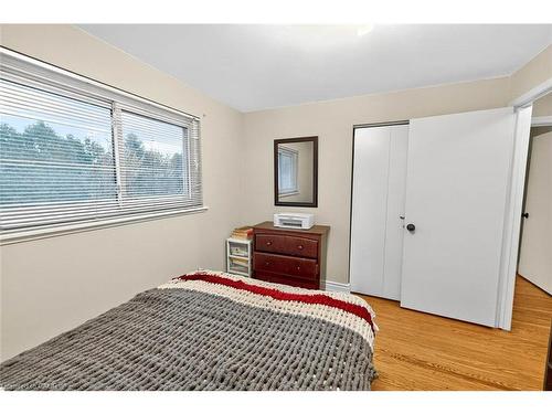 14 Caledon Crescent, Brampton, ON - Indoor Photo Showing Bedroom
