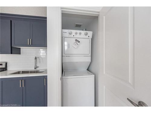 777 Beach Boulevard, Hamilton, ON - Indoor Photo Showing Laundry Room