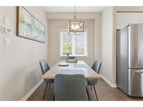85-541 Winston Road, Grimsby, ON - Indoor Photo Showing Dining Room