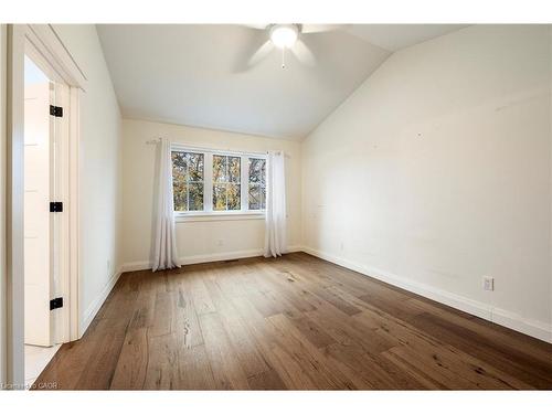 3922 Twenty Third Street, Lincoln, ON - Indoor Photo Showing Other Room