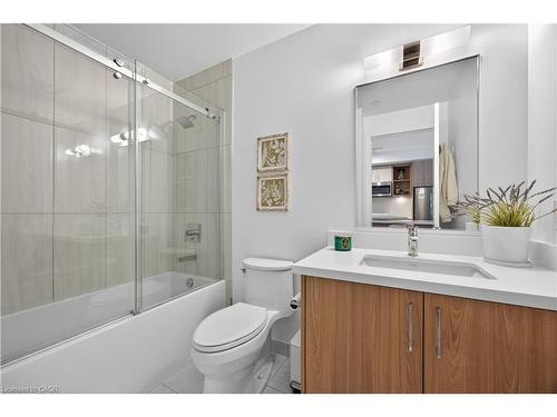 262-333 Sunseeker Avenue, Innisfil, ON - Indoor Photo Showing Bathroom