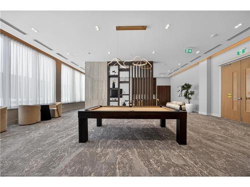 262-333 Sunseeker Avenue, Innisfil, ON - Indoor Photo Showing Other Room