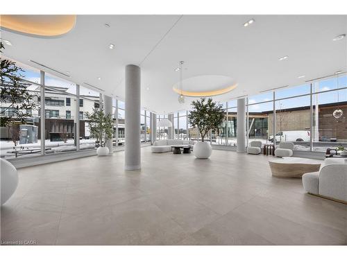 262-333 Sunseeker Avenue, Innisfil, ON - Indoor